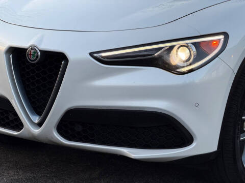 2018 Alfa Romeo Stelvio Ti