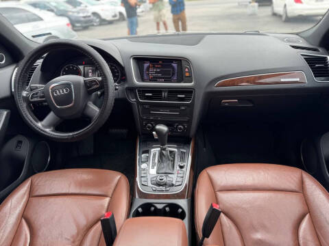 2012 Audi Q5 2.0T quattro Premium Plus