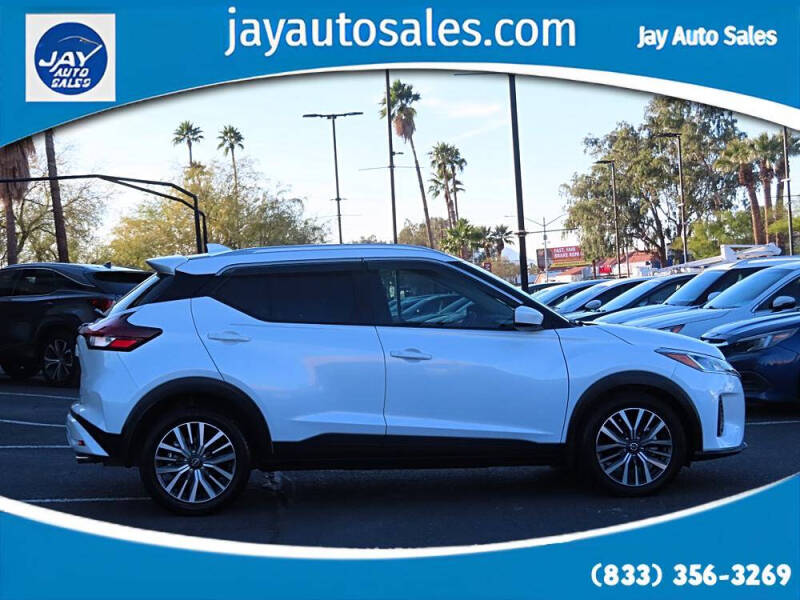 2022 Nissan Kicks SV