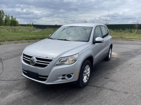 2011 Volkswagen Tiguan for sale at Twin Cities Auctions in Elk River MN