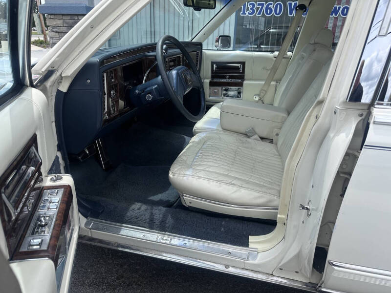 1992 Cadillac Brougham