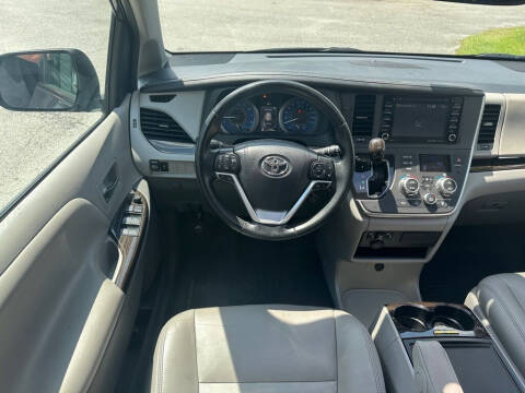 2020 Toyota Sienna