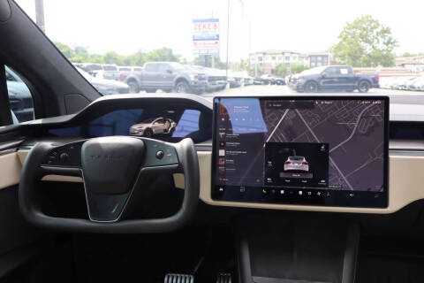2022 Tesla Model X Plaid