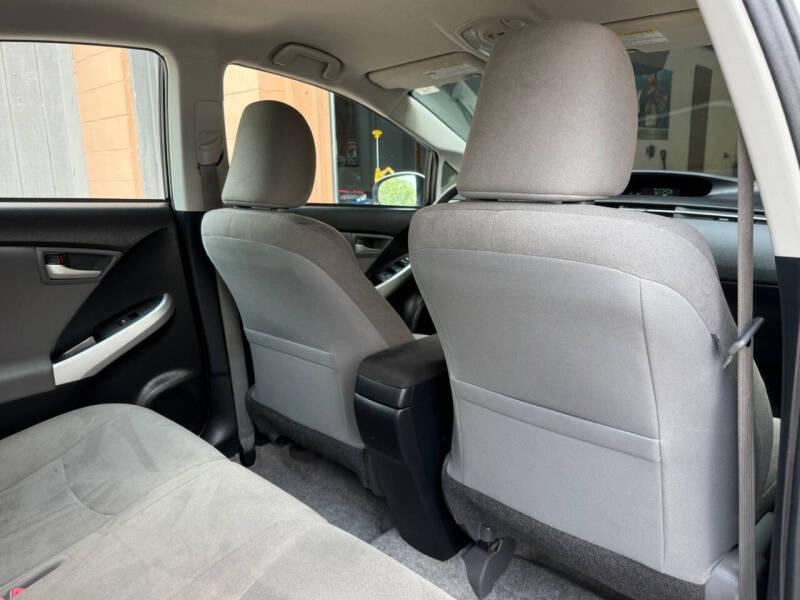 2015 Toyota Prius Three