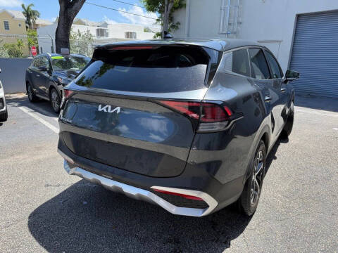 2023 Kia Sportage EX