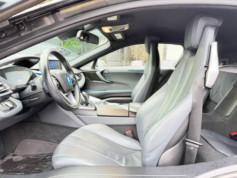 2015 BMW i8