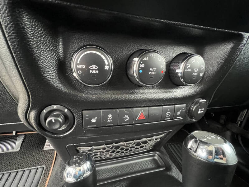 2011 Jeep Wrangler Unlimited 70th Anniversary