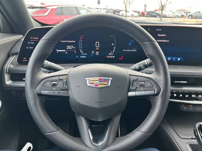 2025 Cadillac XT4 Sport