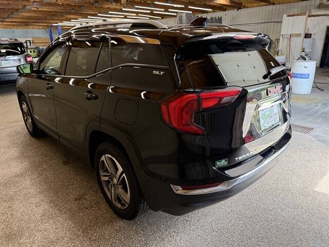 2021 GMC Terrain SLT