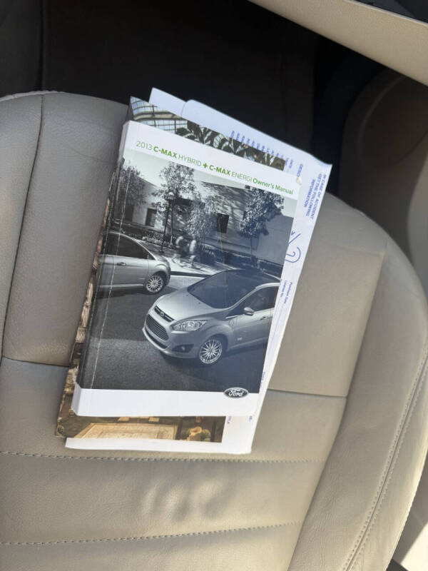 2013 Ford C-MAX Hybrid SEL