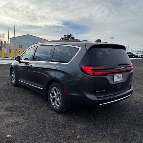 2023 Chrysler Pacifica Limited