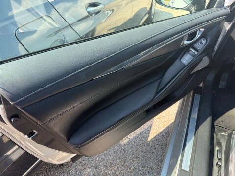 2017 Infiniti Q60 2.0T Premium