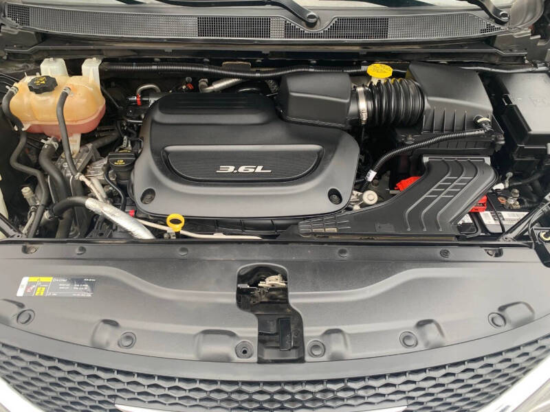 2018 Chrysler Pacifica Touring L