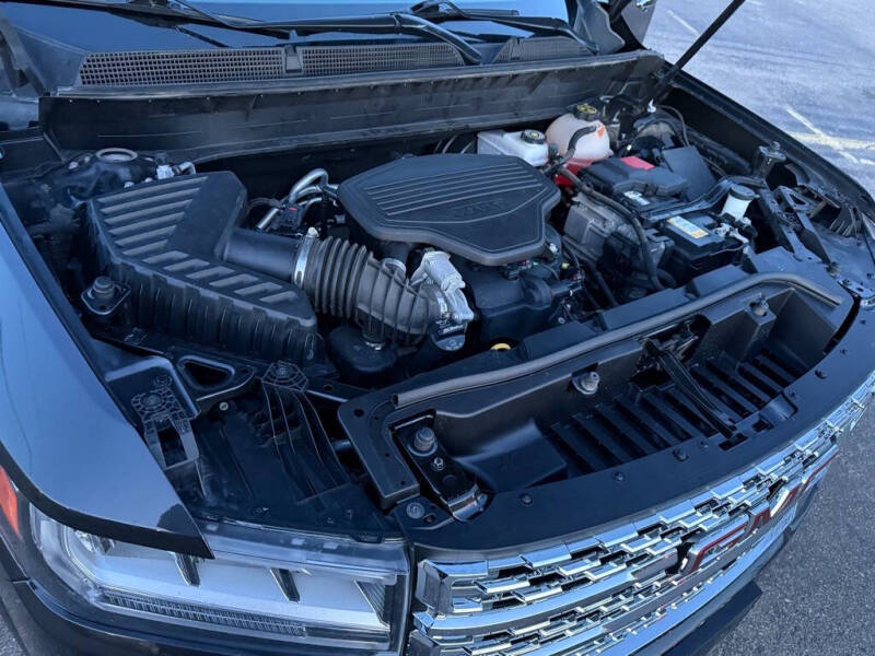 2020 GMC Acadia Denali