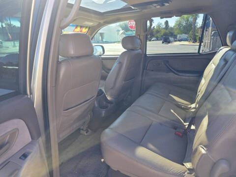2002 Toyota Sequoia SR5