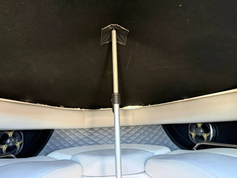 2012 Regal 2300