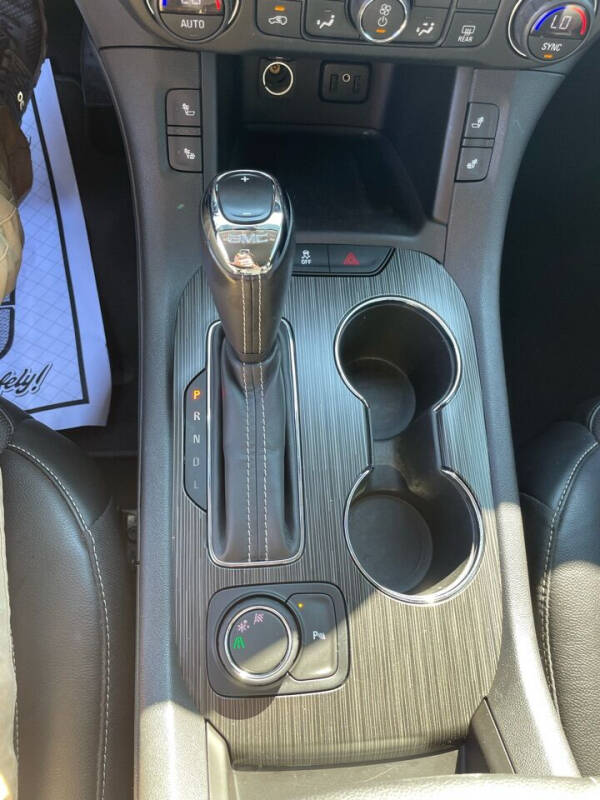 2019 GMC Acadia SLT-1