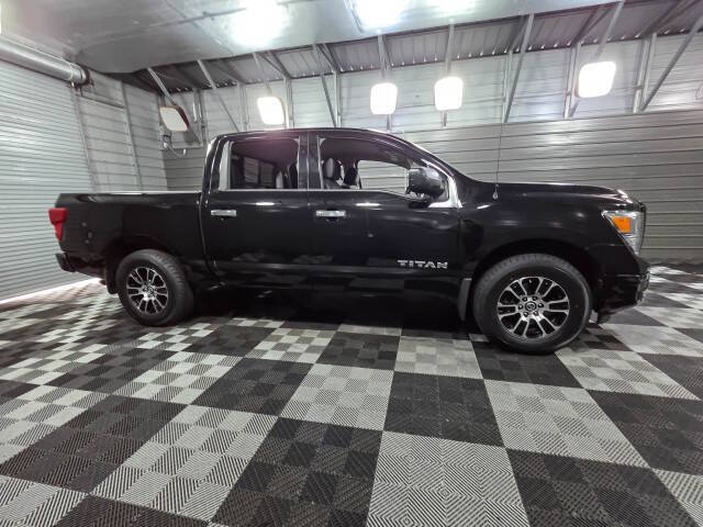 2021 Nissan Titan