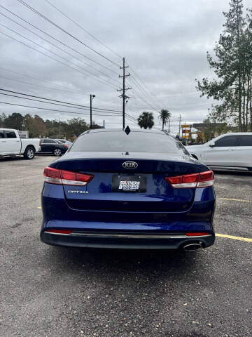 2018 Kia Optima LX