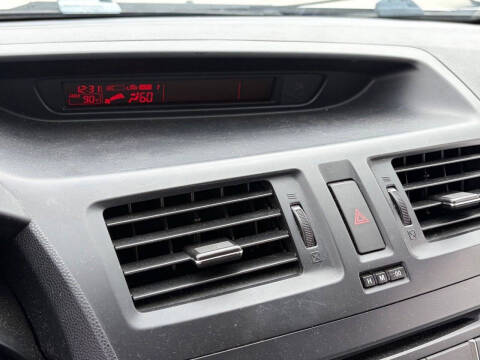 2012 Mazda MAZDA5 Sport