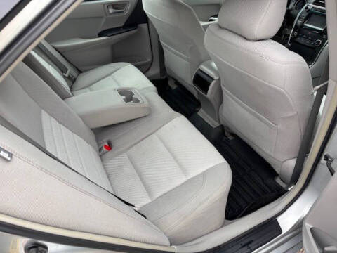 2015 Toyota Camry LE