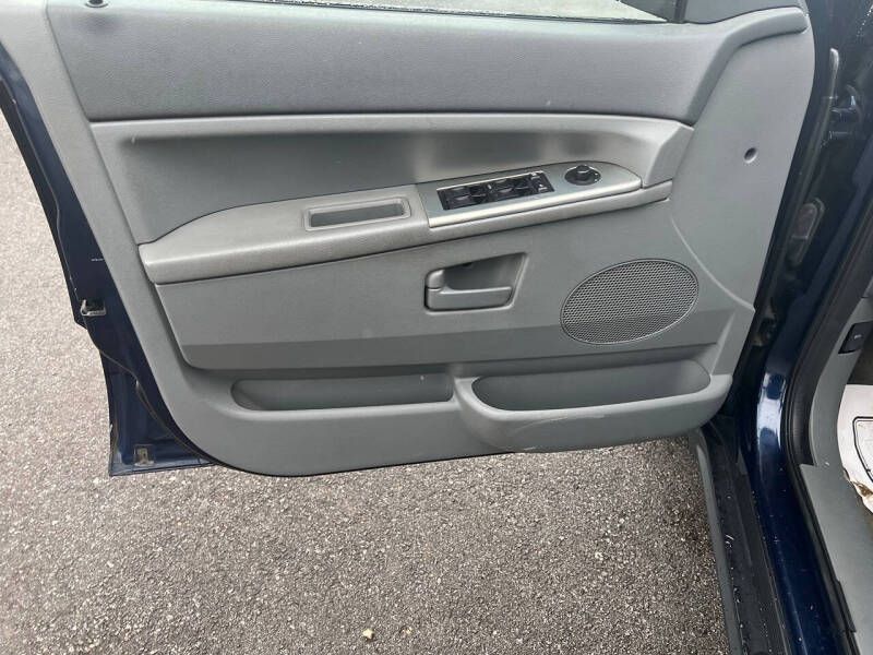 2005 Jeep Grand Cherokee Laredo