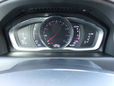 2016 Volvo XC60 T5 Drive-E Premier