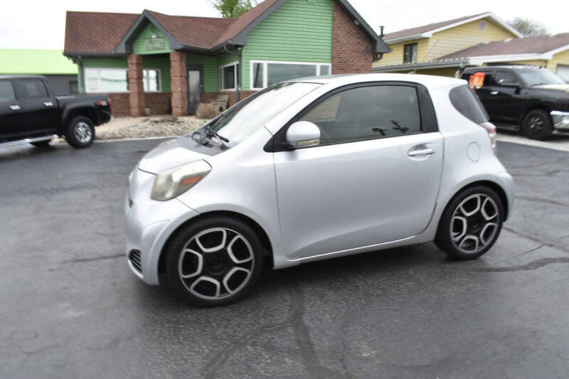 2013 Scion iQ