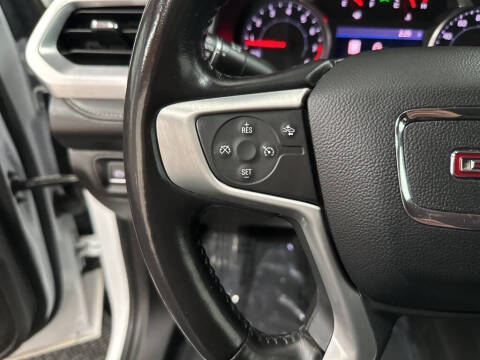 2021 GMC Acadia SLT