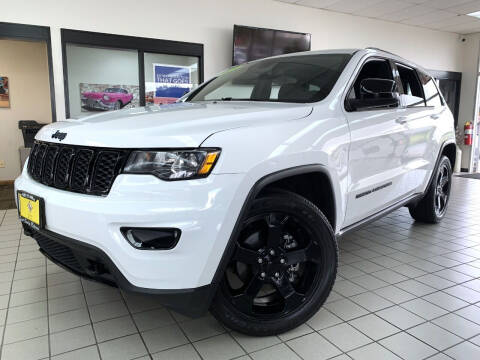 2019 Jeep Grand Cherokee for sale at SAINT CHARLES MOTORCARS in Saint Charles IL