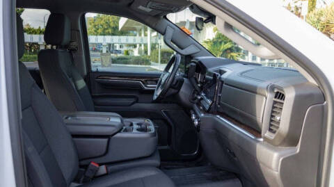 2023 GMC Sierra 1500 SLE