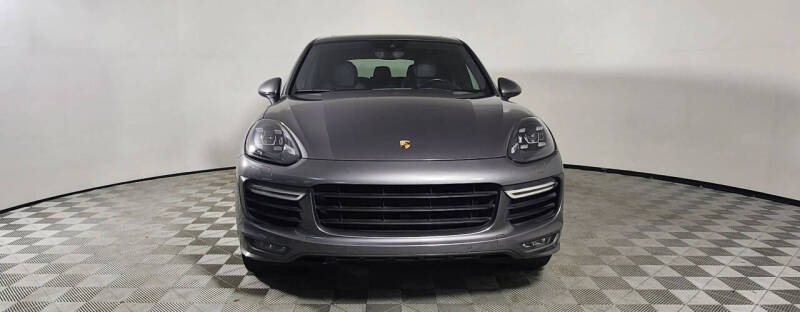 2016 Porsche Cayenne GTS