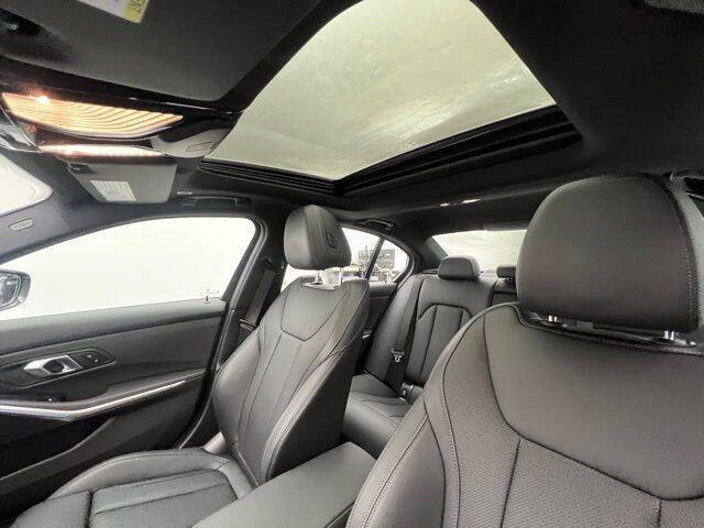 2024 BMW 3 Series 330i xDrive