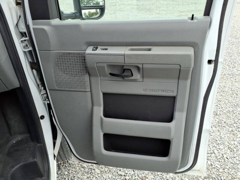 2023 Ford E-Series