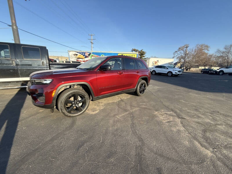2023 Jeep Grand Cherokee Altitude