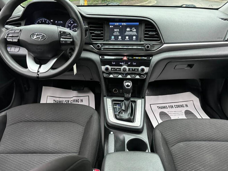 2020 Hyundai Elantra