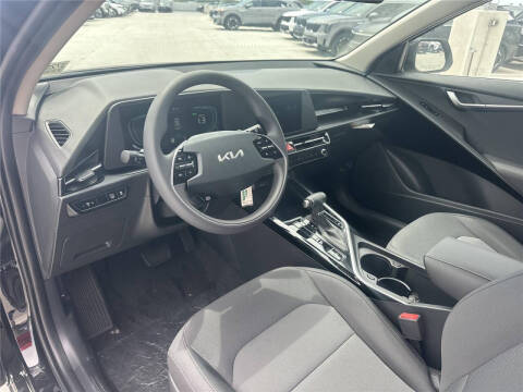 2026 Kia Niro LX