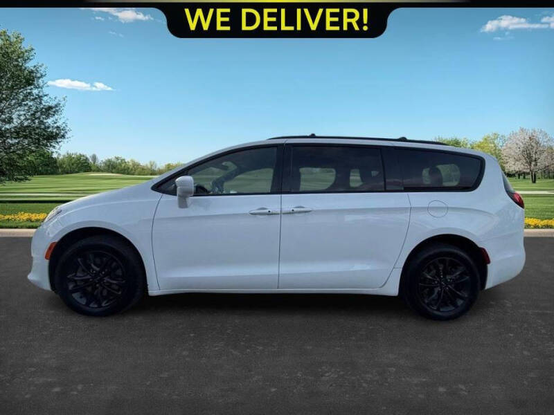 2020 Chrysler Pacifica Launch Edition