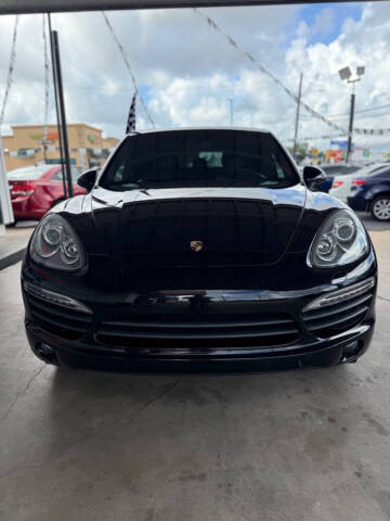 2014 Porsche Cayenne S Hybrid