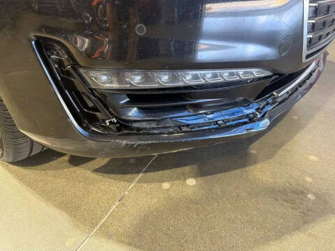 2019 Genesis G90