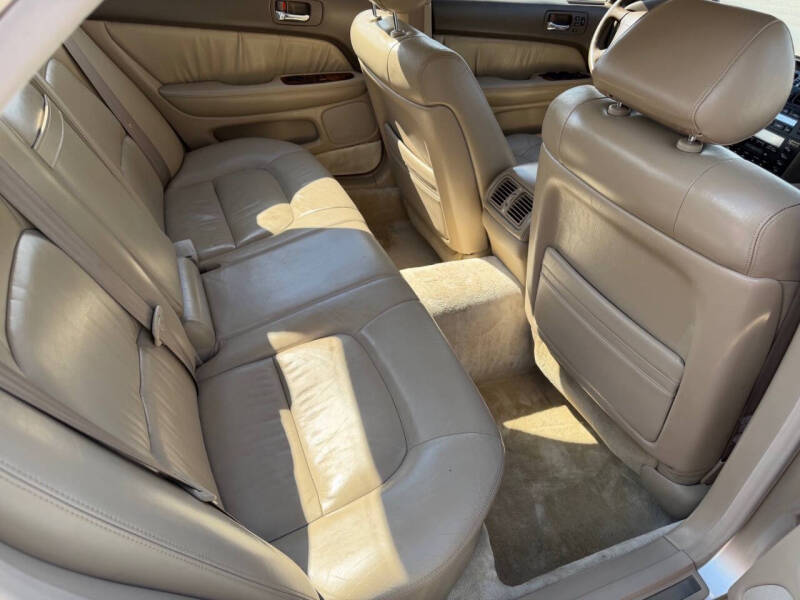 1997 Lexus LS 400