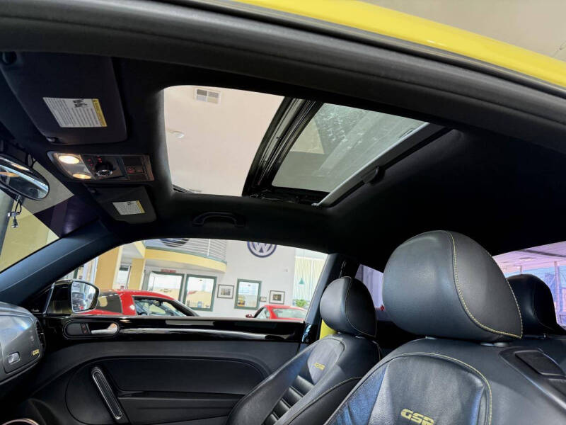 2014 Volkswagen Beetle GSR PZEV