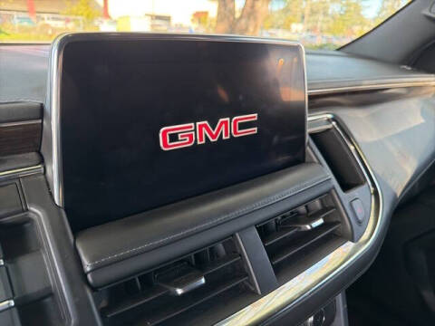 2022 GMC Yukon XL SLE