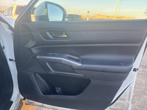 2023 Nissan Pathfinder Rock Creek