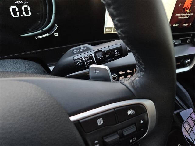 2025 Kia Sportage Hybrid EX