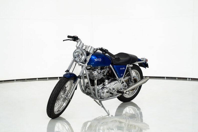 1975 Norton Commando 850