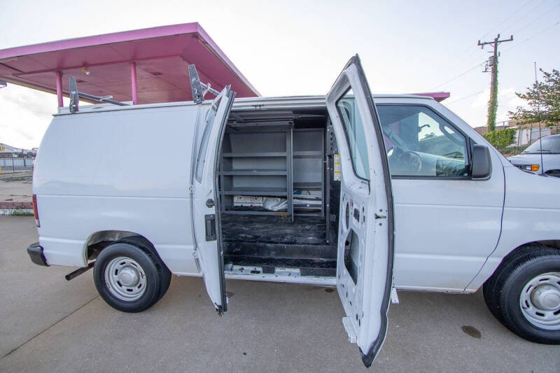 2006 Ford E-Series