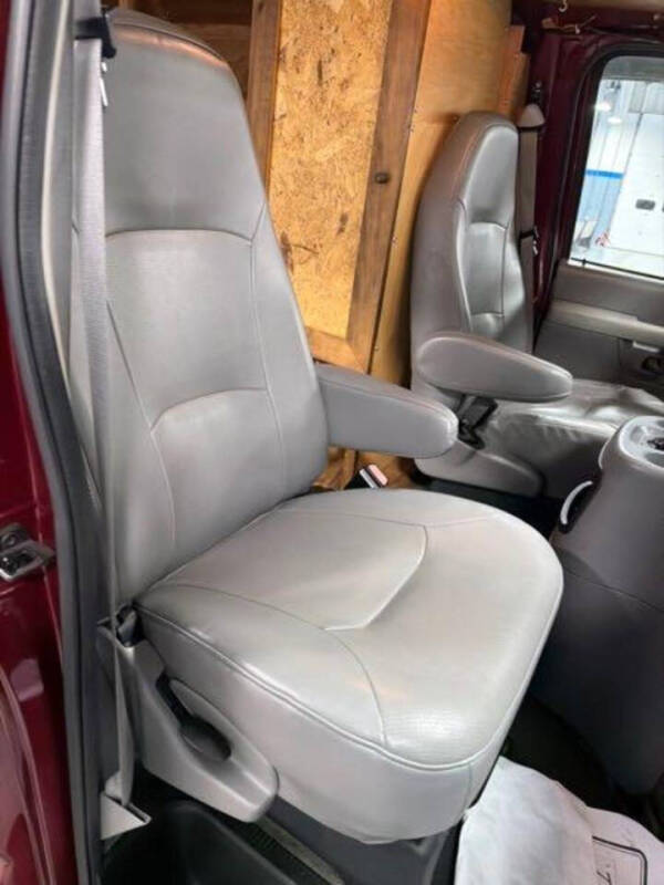 2003 Ford E-Series