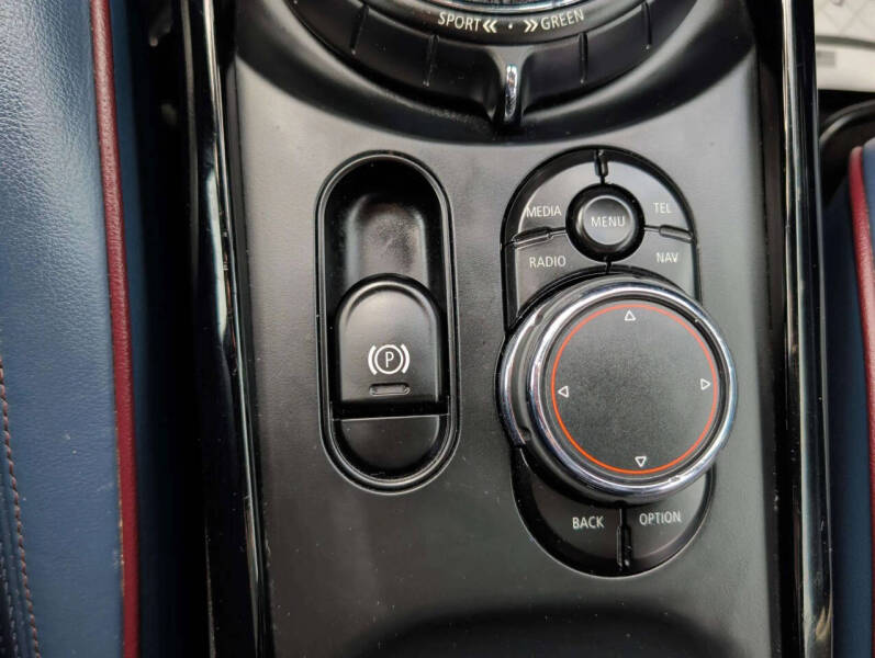 2016 MINI Clubman Cooper S