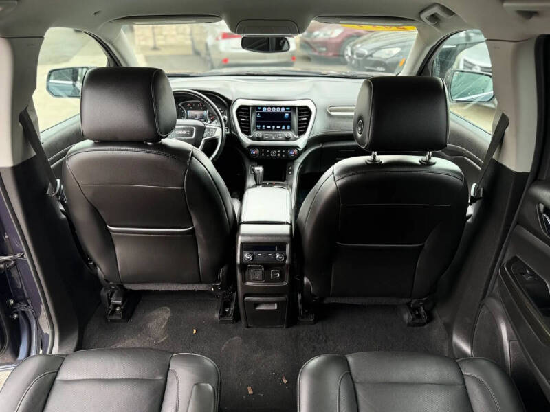 2019 GMC Acadia SLT-1